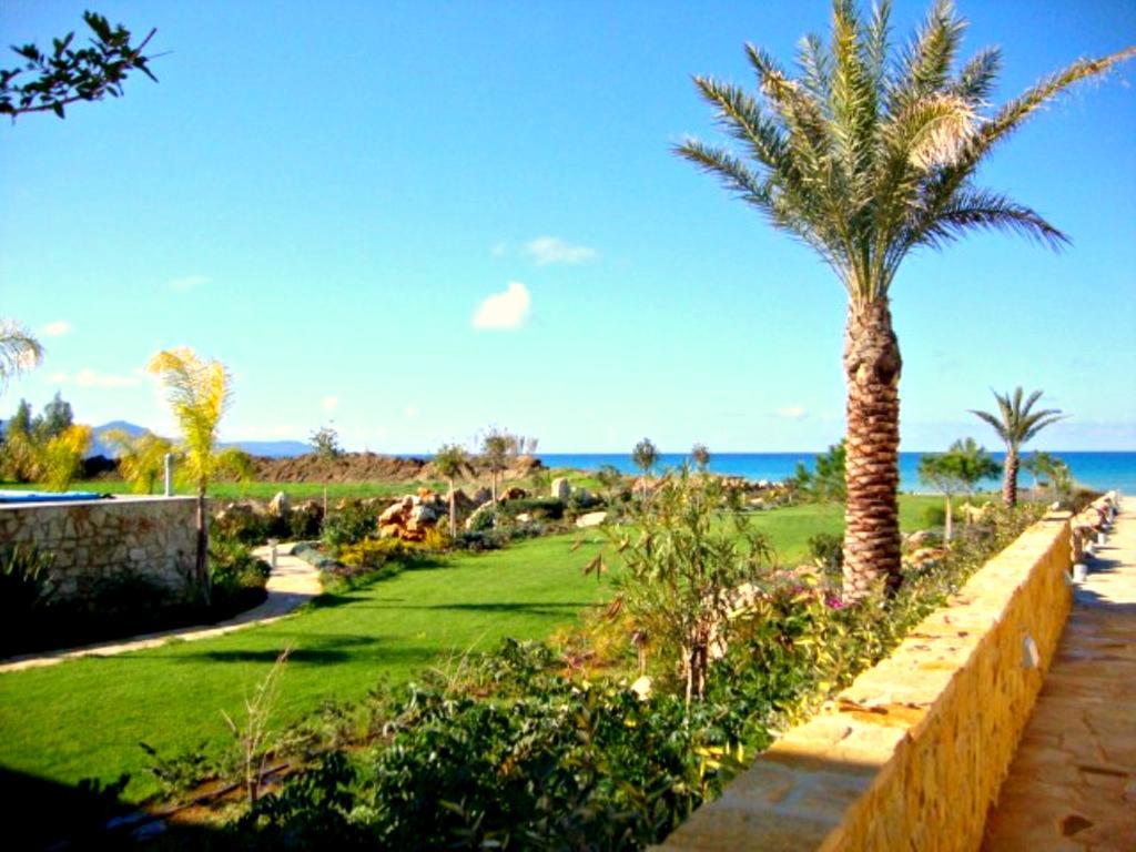 Villa Kartiela Sandy Beach Villas - Private Pool - Jacuzzi - Private Beach Area Polis Екстер'єр фото