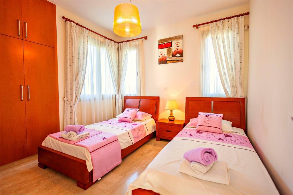 Villa Kartiela Sandy Beach Villas - Private Pool - Jacuzzi - Private Beach Area Polis Екстер'єр фото